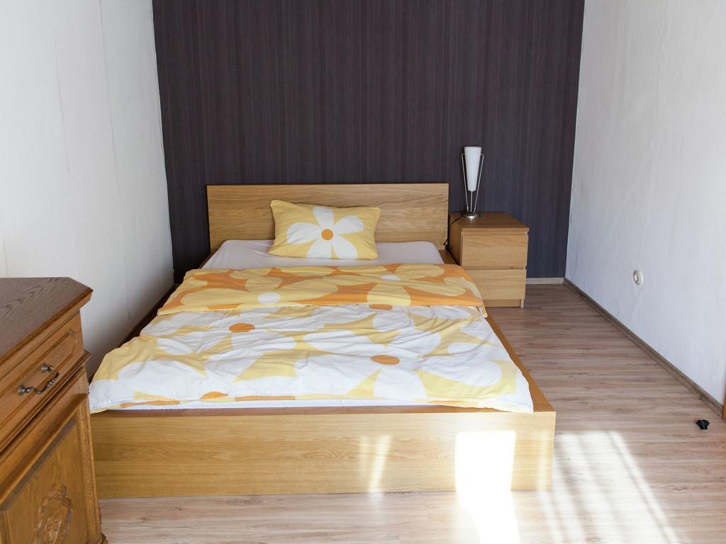 Spacious Holiday Home Between Mosel And Hunsr Ck Blankenrath Exterior photo