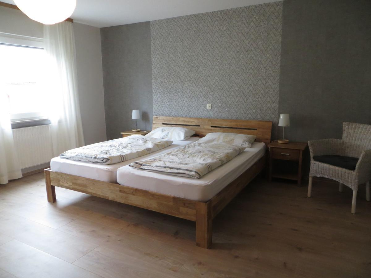 Spacious Holiday Home Between Mosel And Hunsr Ck Blankenrath Exterior photo
